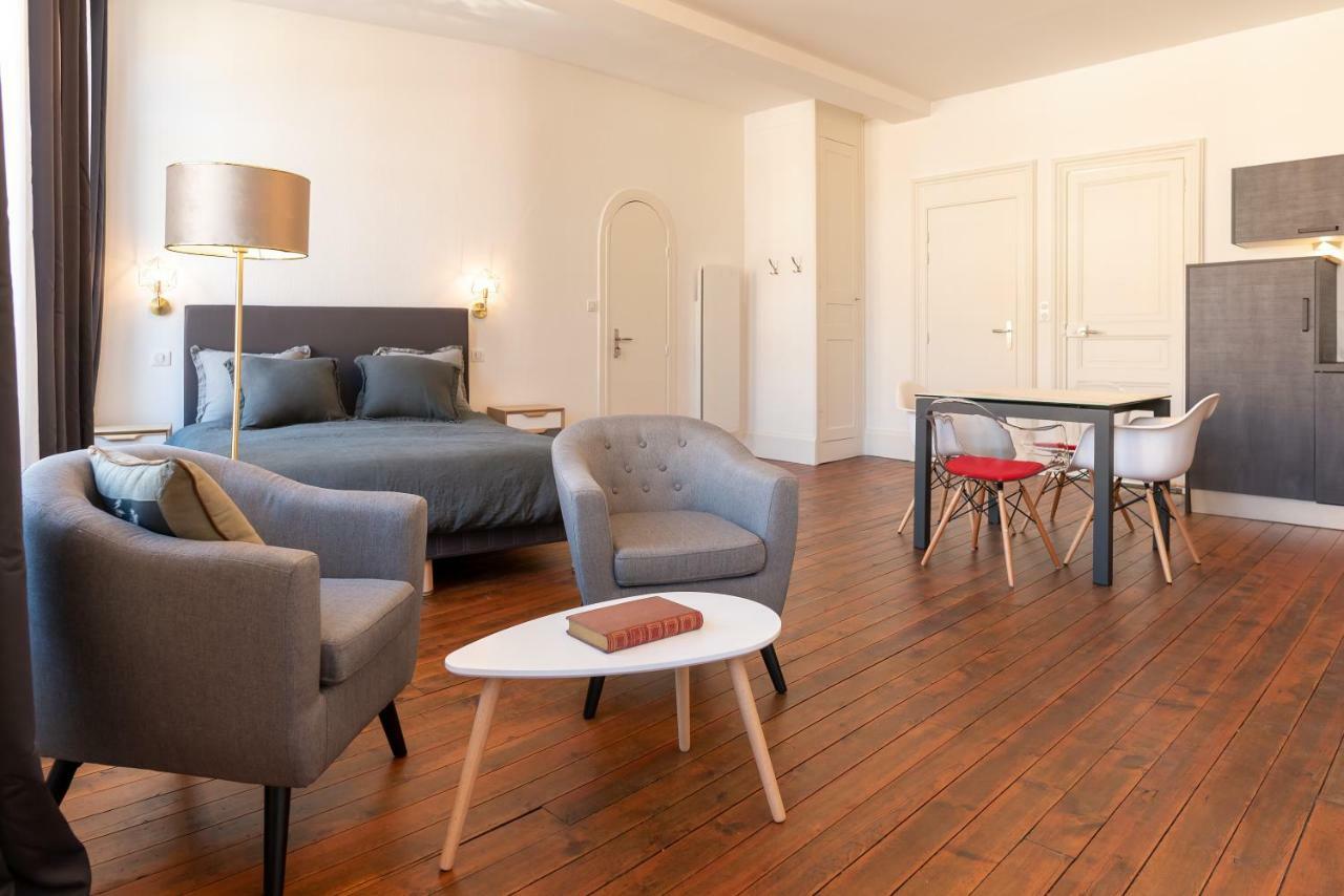 Suite Eugenie Charleville-Mezieres Exterior foto