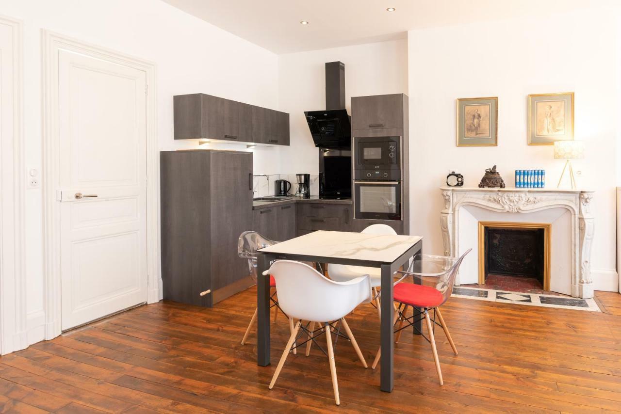 Suite Eugenie Charleville-Mezieres Exterior foto